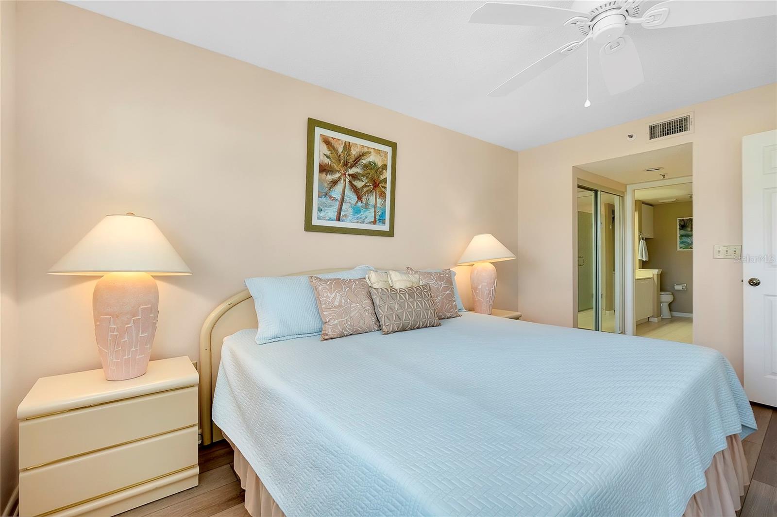 Image 21 of 53 For 1018 Wexford Boulevard 1018