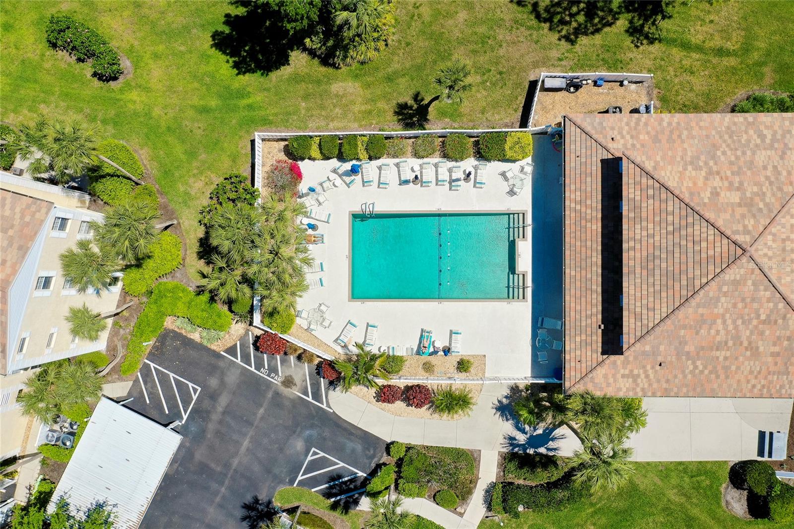 Image 39 of 53 For 1018 Wexford Boulevard 1018