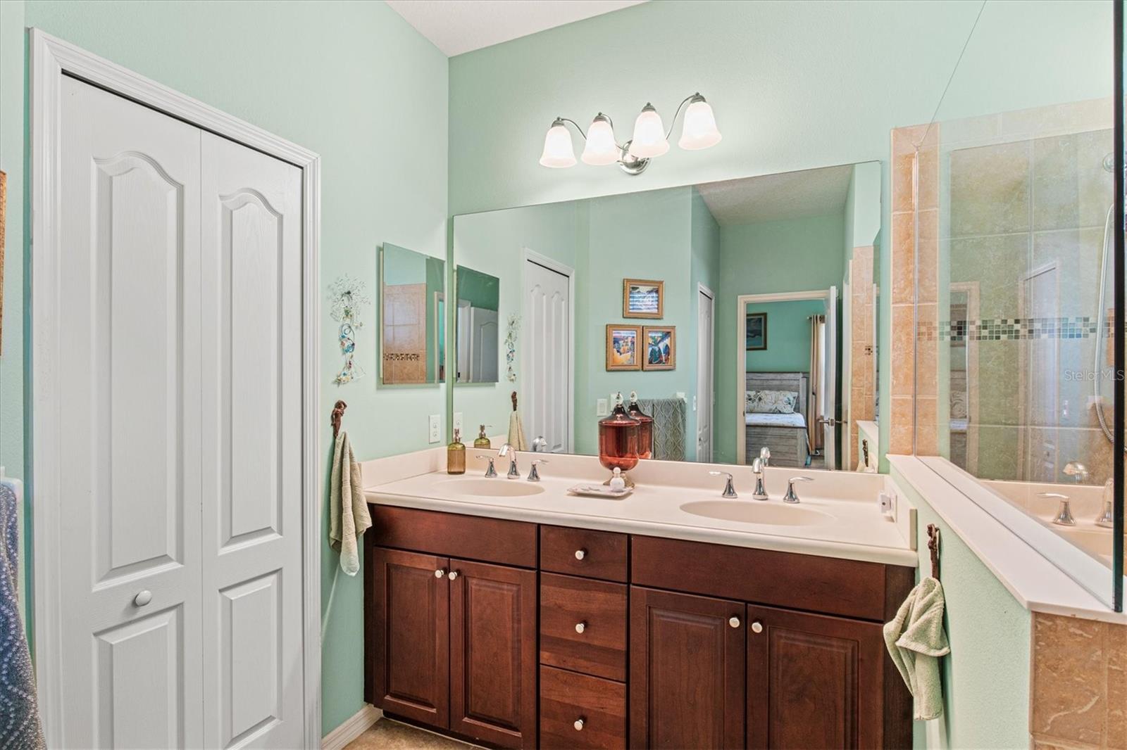 Image 21 of 100 For 12478 Sagewood Drive