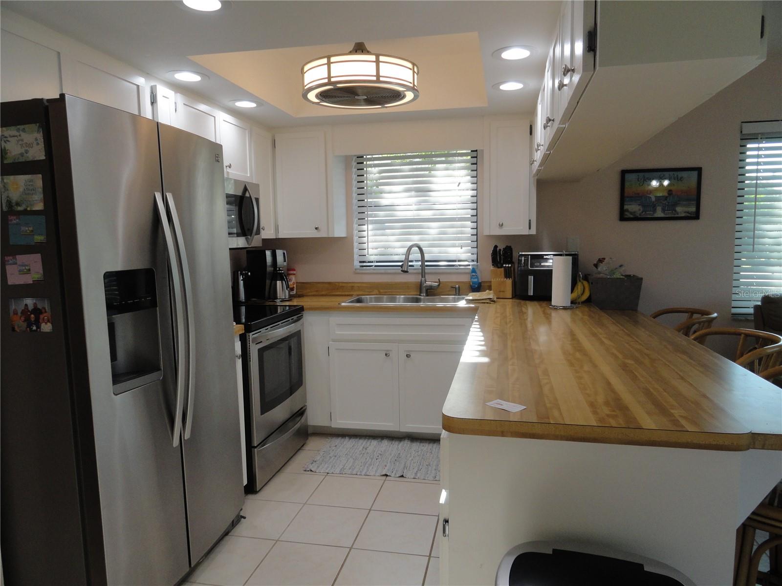Image 13 of 21 For 211 High Point Drive 211b