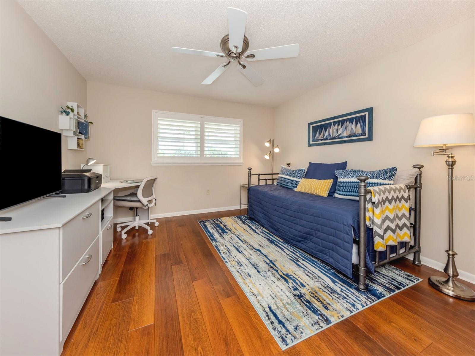 Image 15 of 58 For 770 Village Circle 232