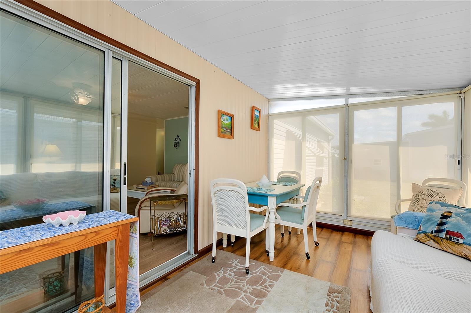Image 26 of 37 For 881 Grado Drive