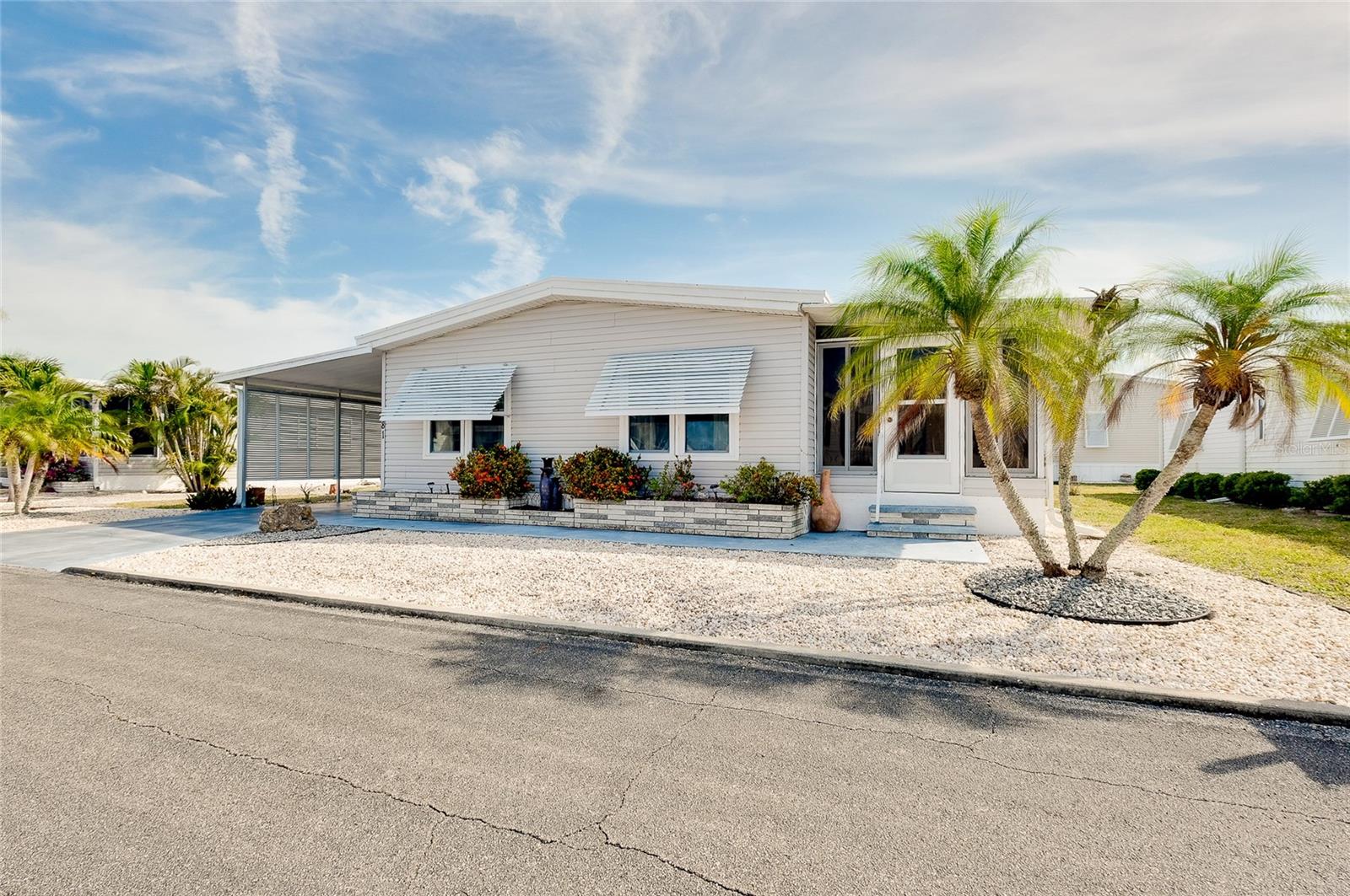 Image 30 of 37 For 881 Grado Drive