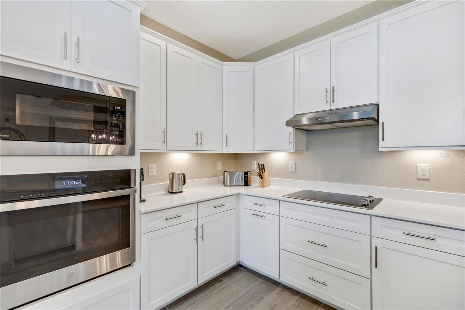 Image 14 of 92 For 12584 Wellen Golf Street