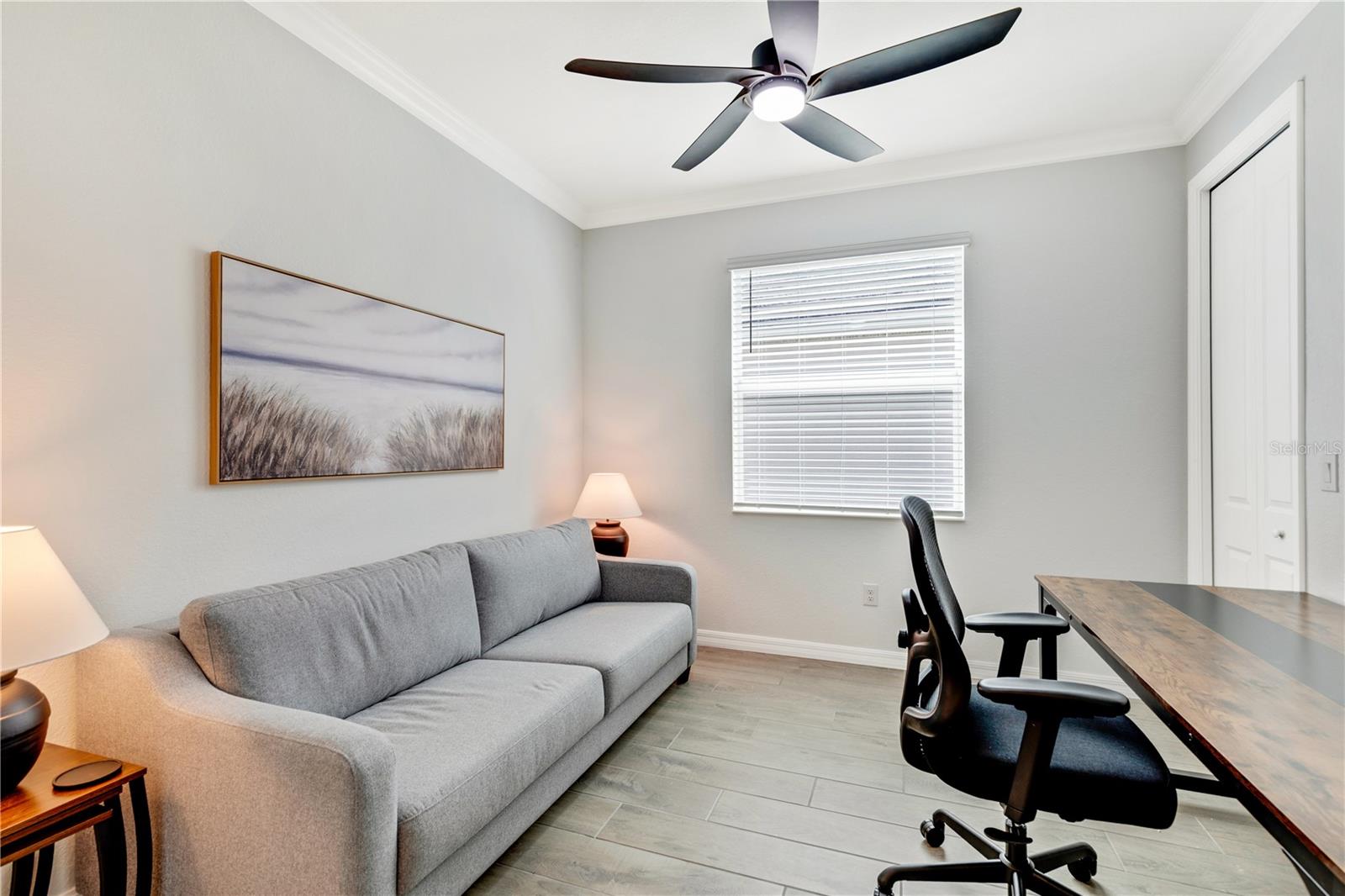 Image 31 of 92 For 12584 Wellen Golf Street