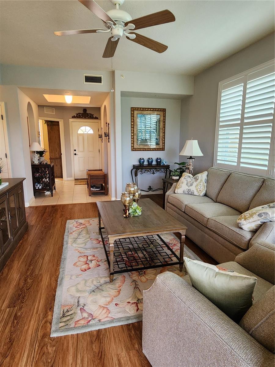 Image 14 of 61 For 4213 Vicenza Drive A2