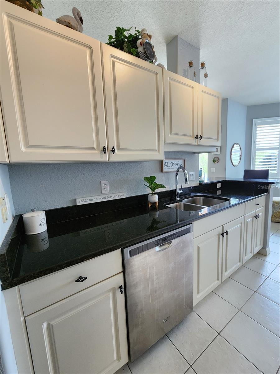 Image 22 of 61 For 4213 Vicenza Drive A2