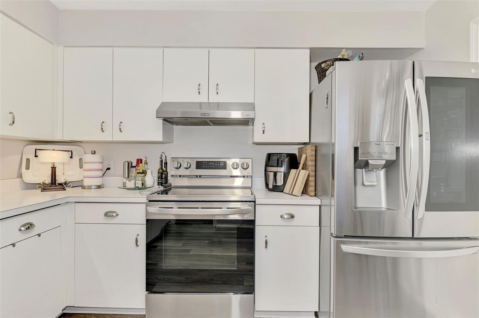 Image 18 of 78 For 710 Ironwood Drive 165