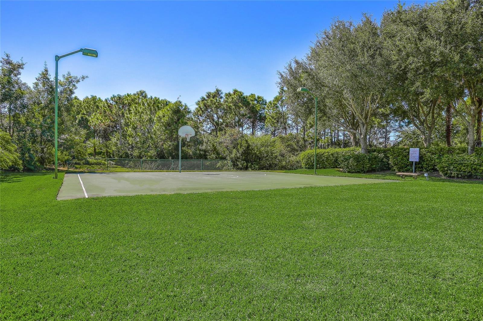 Image 36 of 43 For 4458 Corso Venetia Boulevard