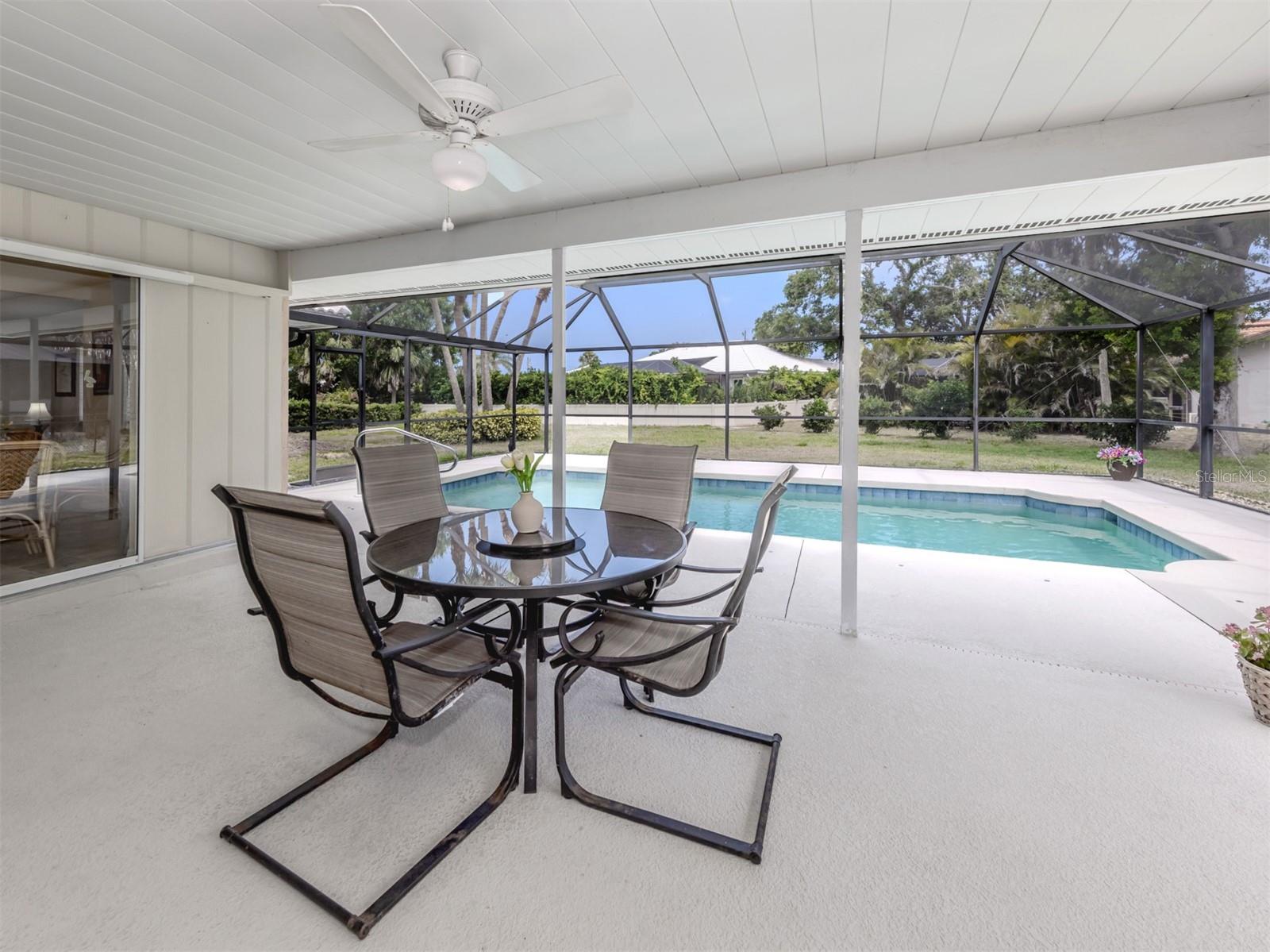 Image 15 of 29 For 455 Rubens Drive
