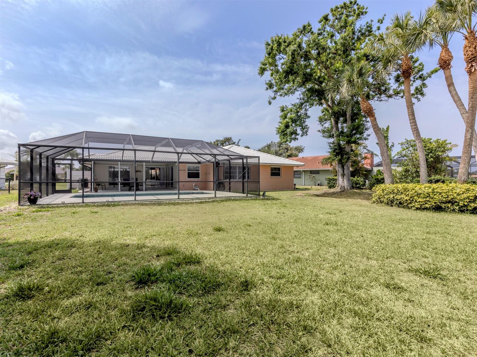 Image 4 of 29 For 455 Rubens Drive