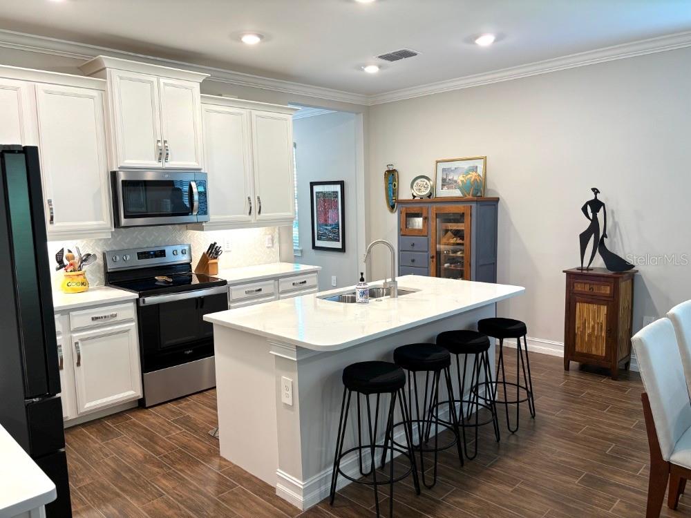 Image 4 of 40 For 236 Soliera Street