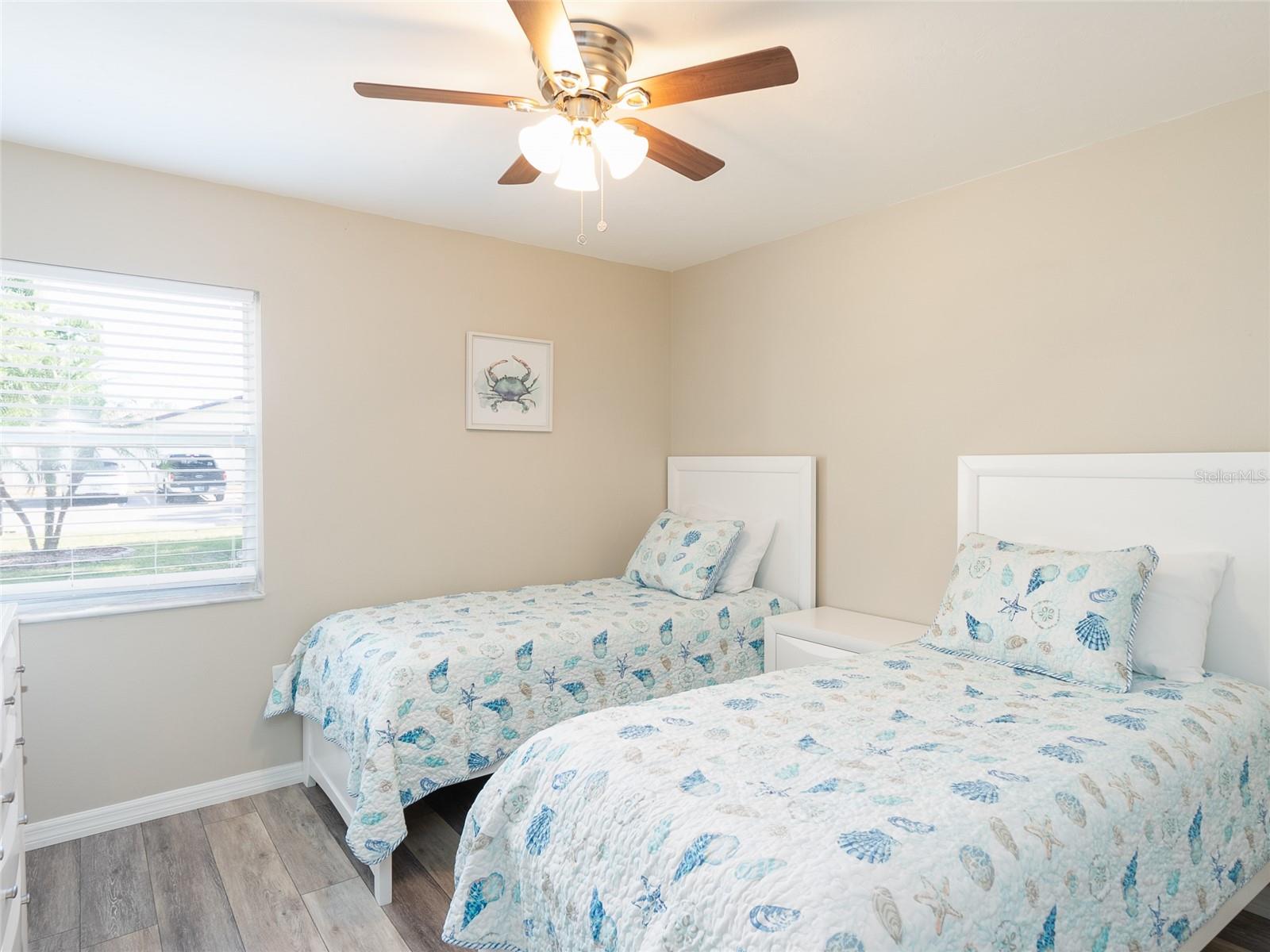 Image 14 of 20 For 3255 Beneva Road 102
