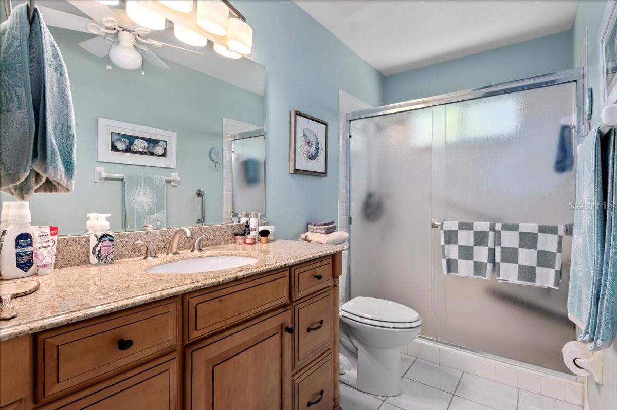 Image 19 of 32 For 657 Foxwood Boulevard