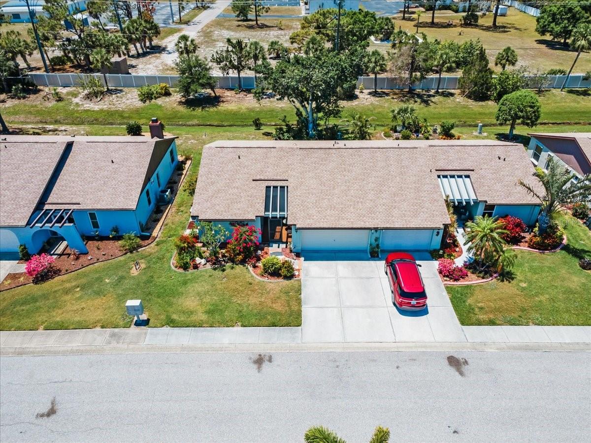 Image 2 of 32 For 657 Foxwood Boulevard