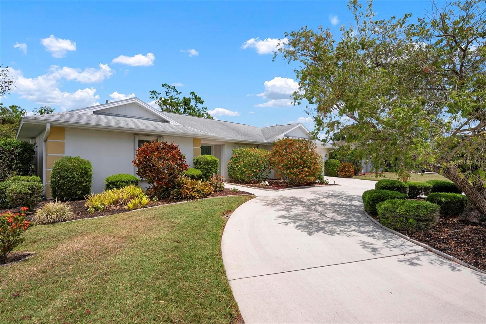 Image 2 of 87 For 1833 Raintree Lane