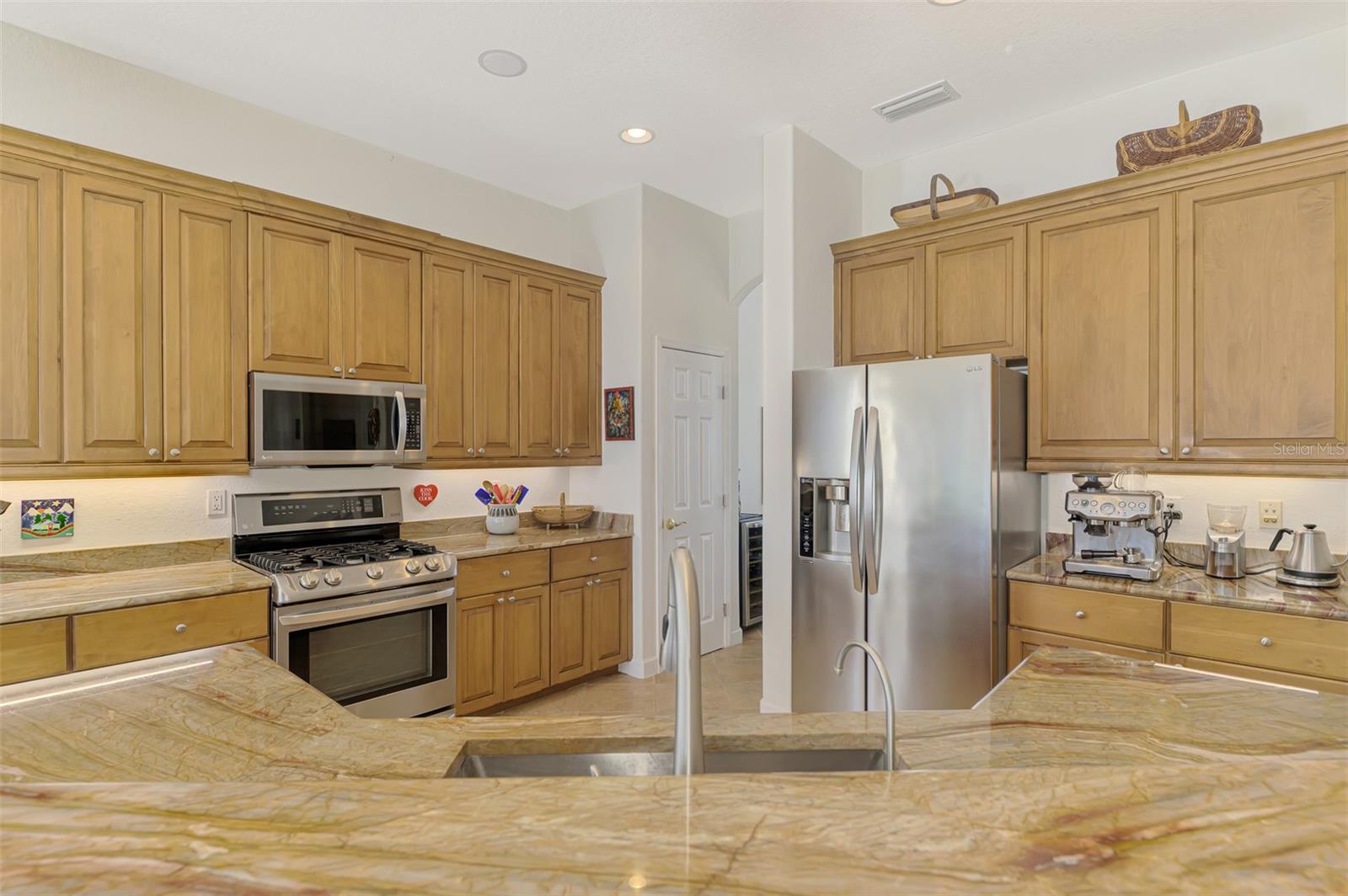 Image 31 of 57 For 138 Rimini Way