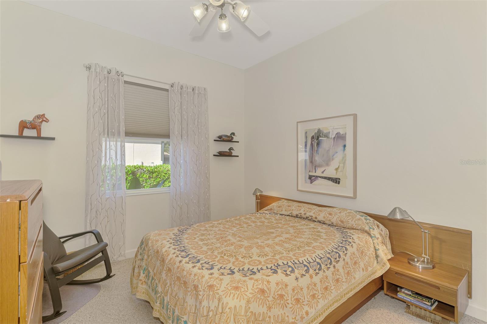 Image 43 of 57 For 138 Rimini Way