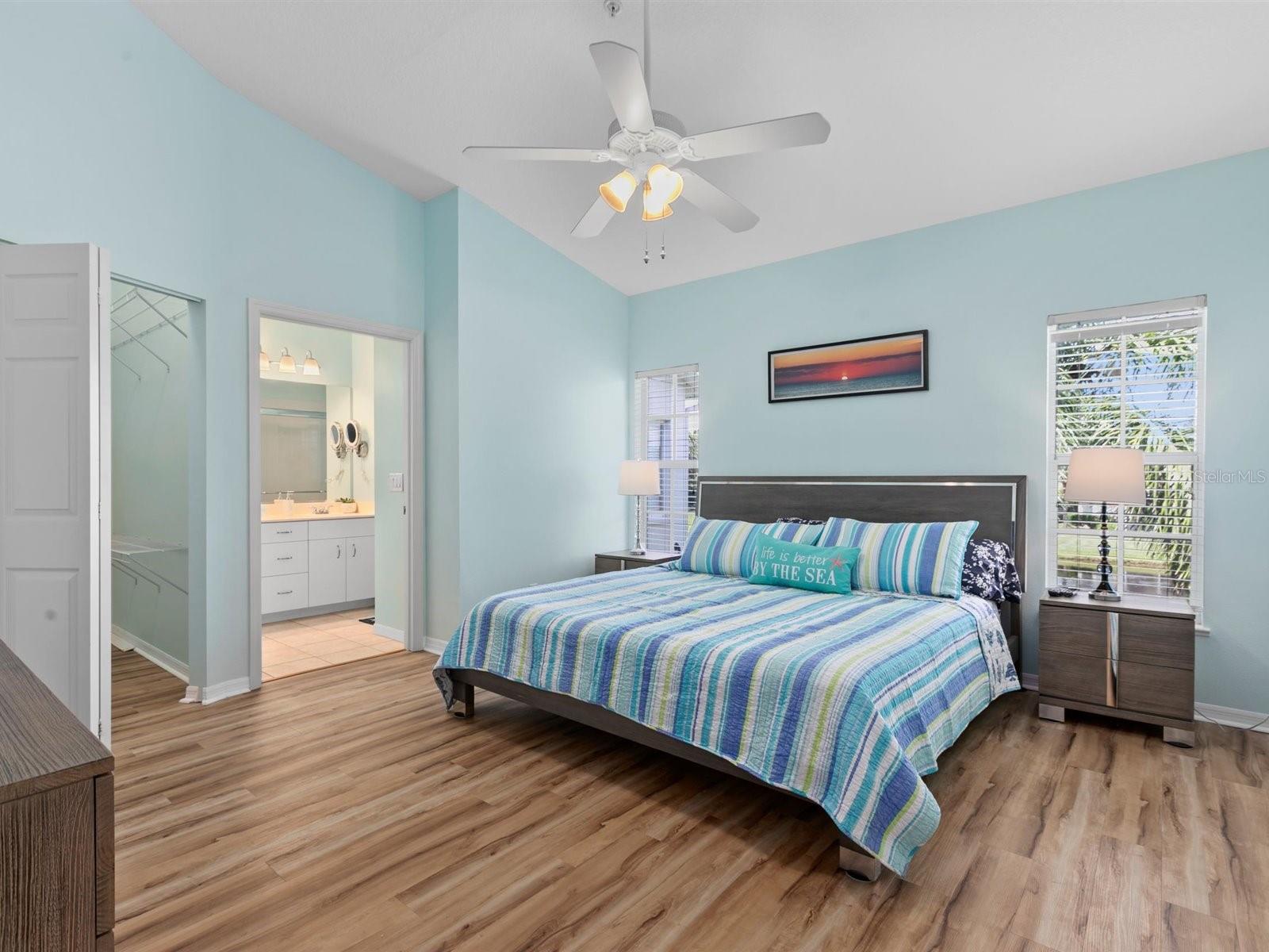 Image 16 of 36 For 904 Addington Court 204