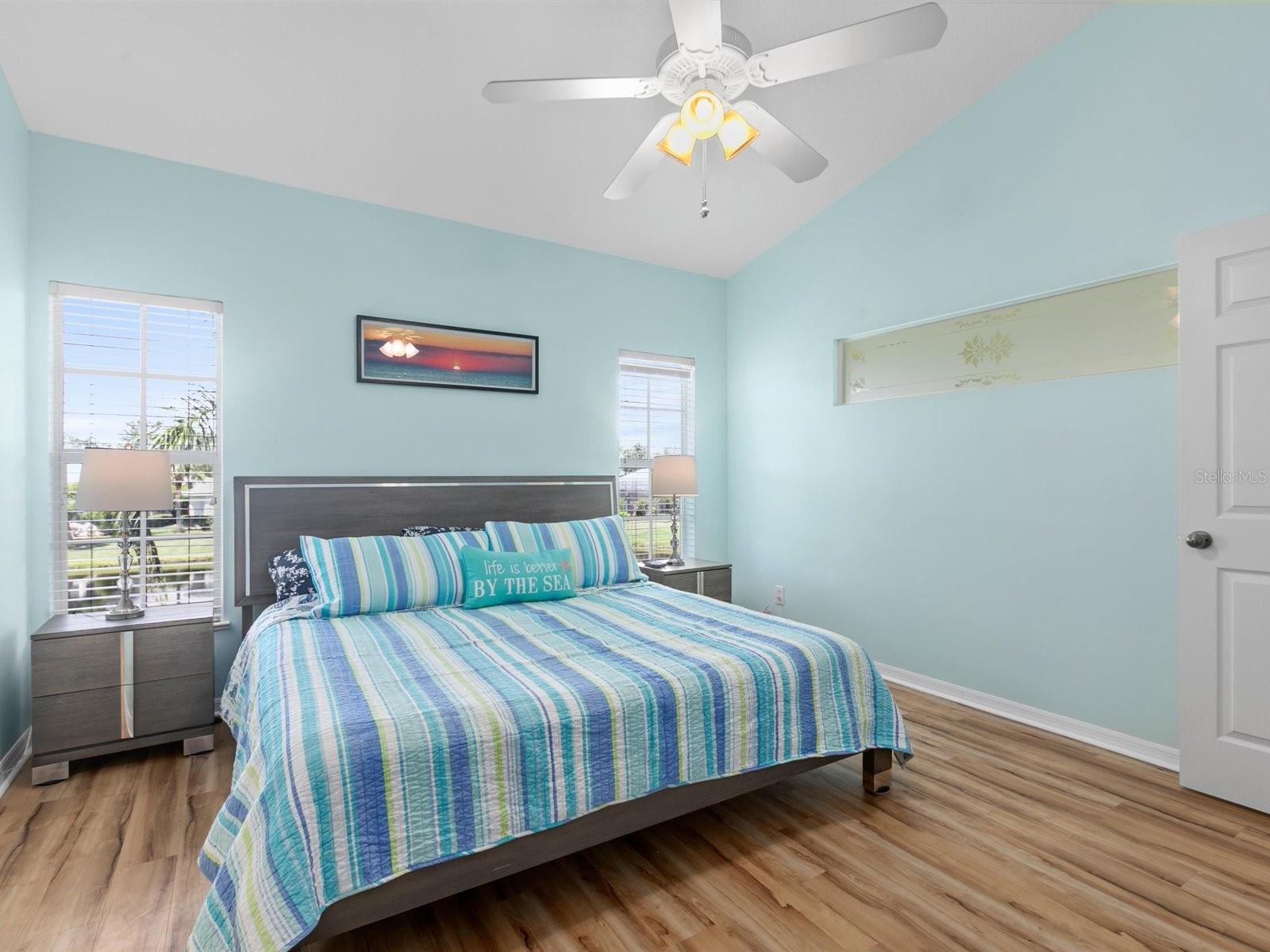 Image 18 of 36 For 904 Addington Court 204