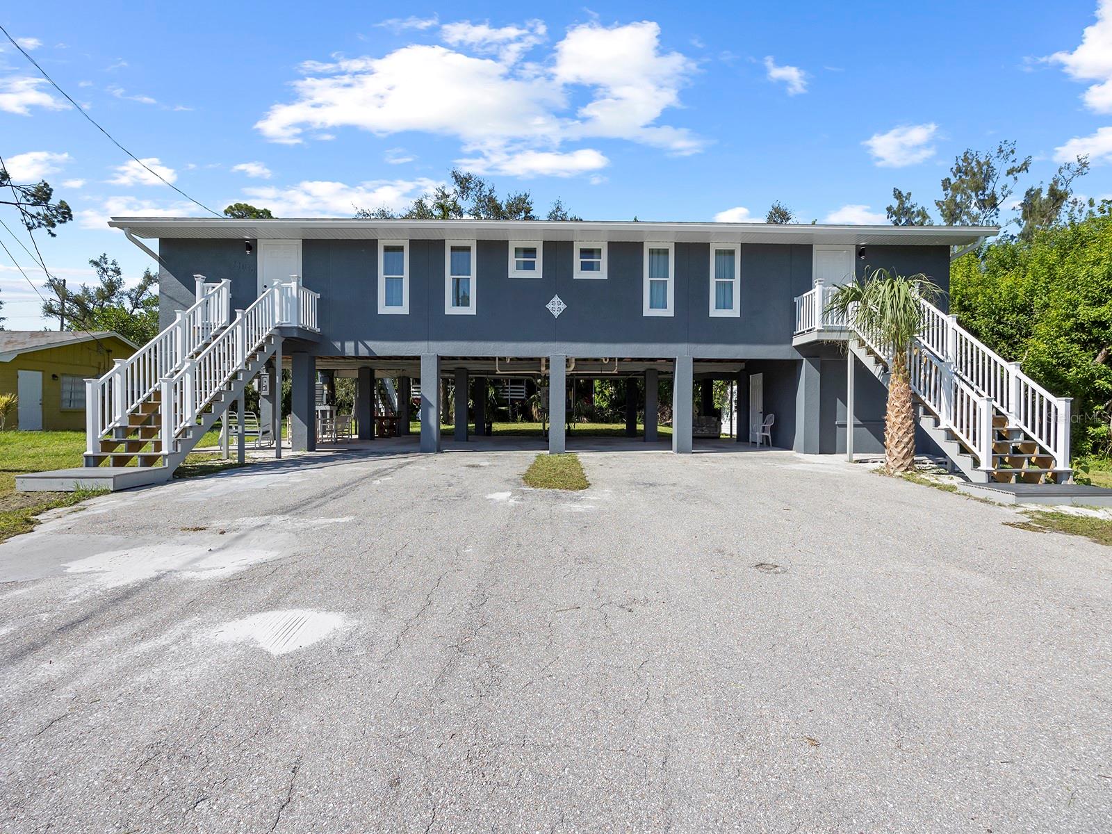 Image 4 of 34 For 23019 Seneca Avenue B
