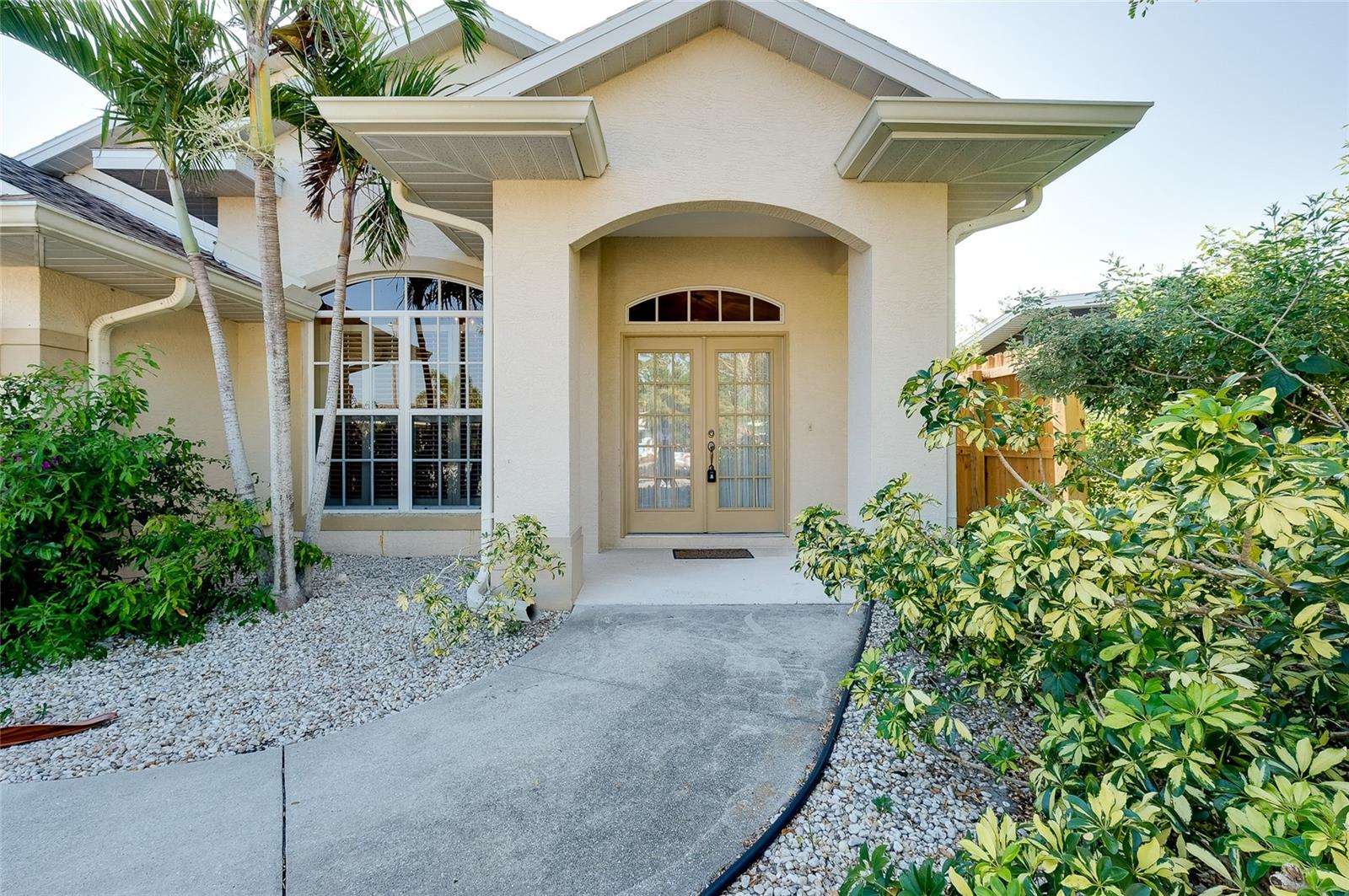 Details for 429 Riviera Street, VENICE, FL 34285