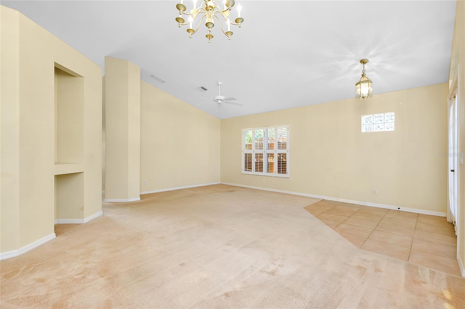 Image 10 of 95 For 429 Riviera Street
