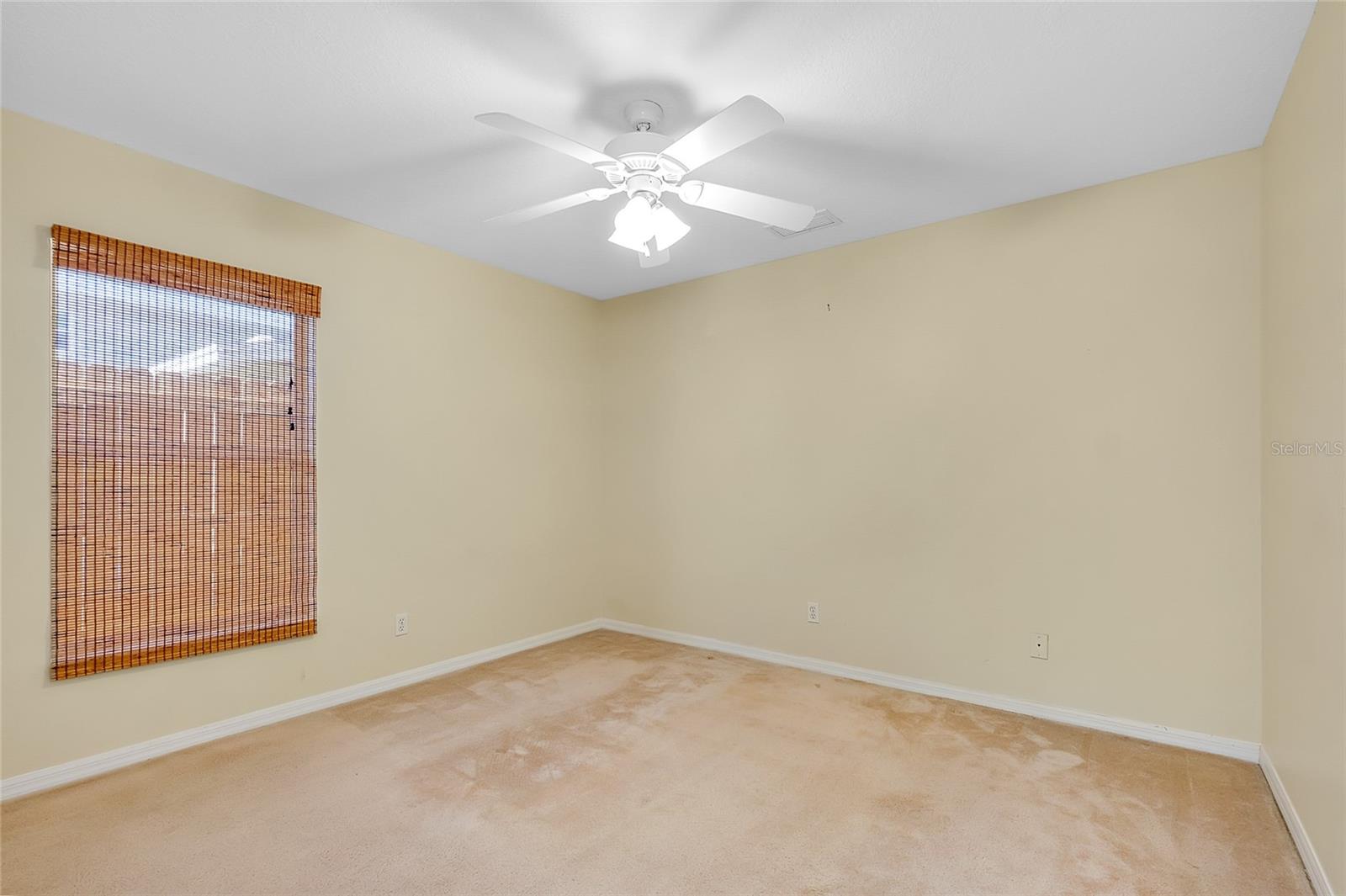 Image 41 of 95 For 429 Riviera Street