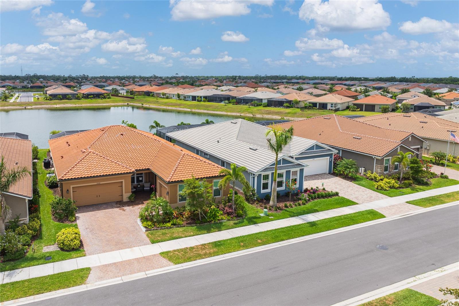 Image 43 of 82 For 20660 Ovid Lane