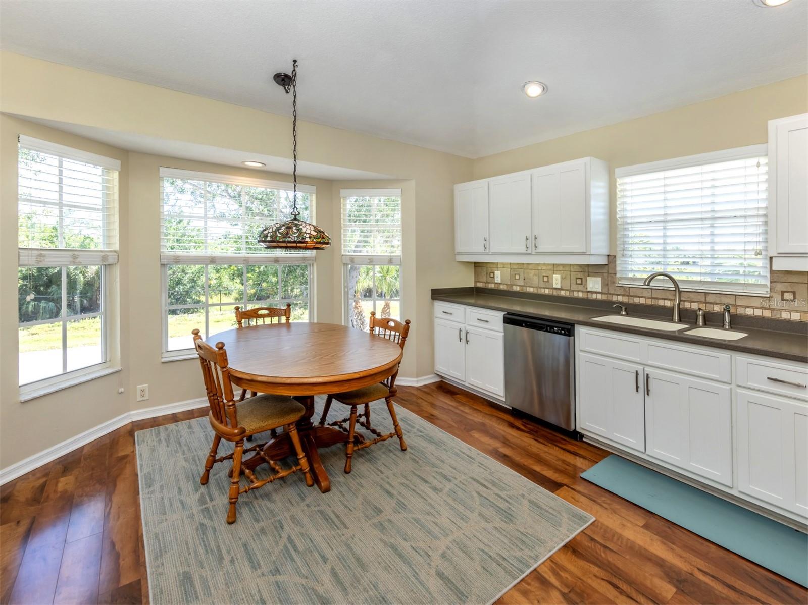 Image 14 of 74 For 13314 Prentice Avenue