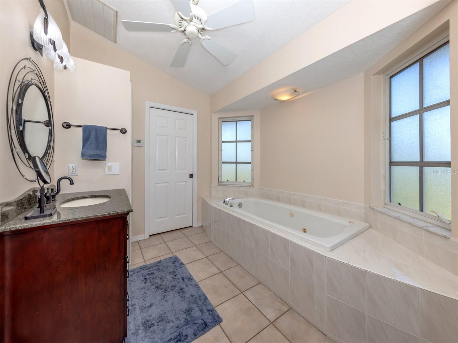 Image 21 of 74 For 13314 Prentice Avenue