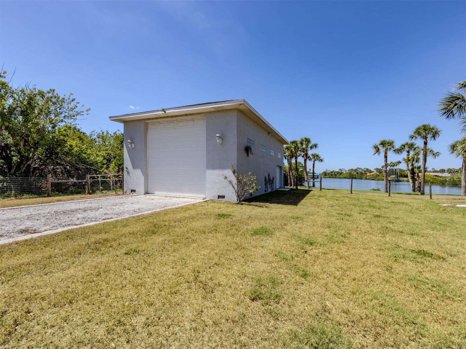 Image 40 of 74 For 13314 Prentice Avenue