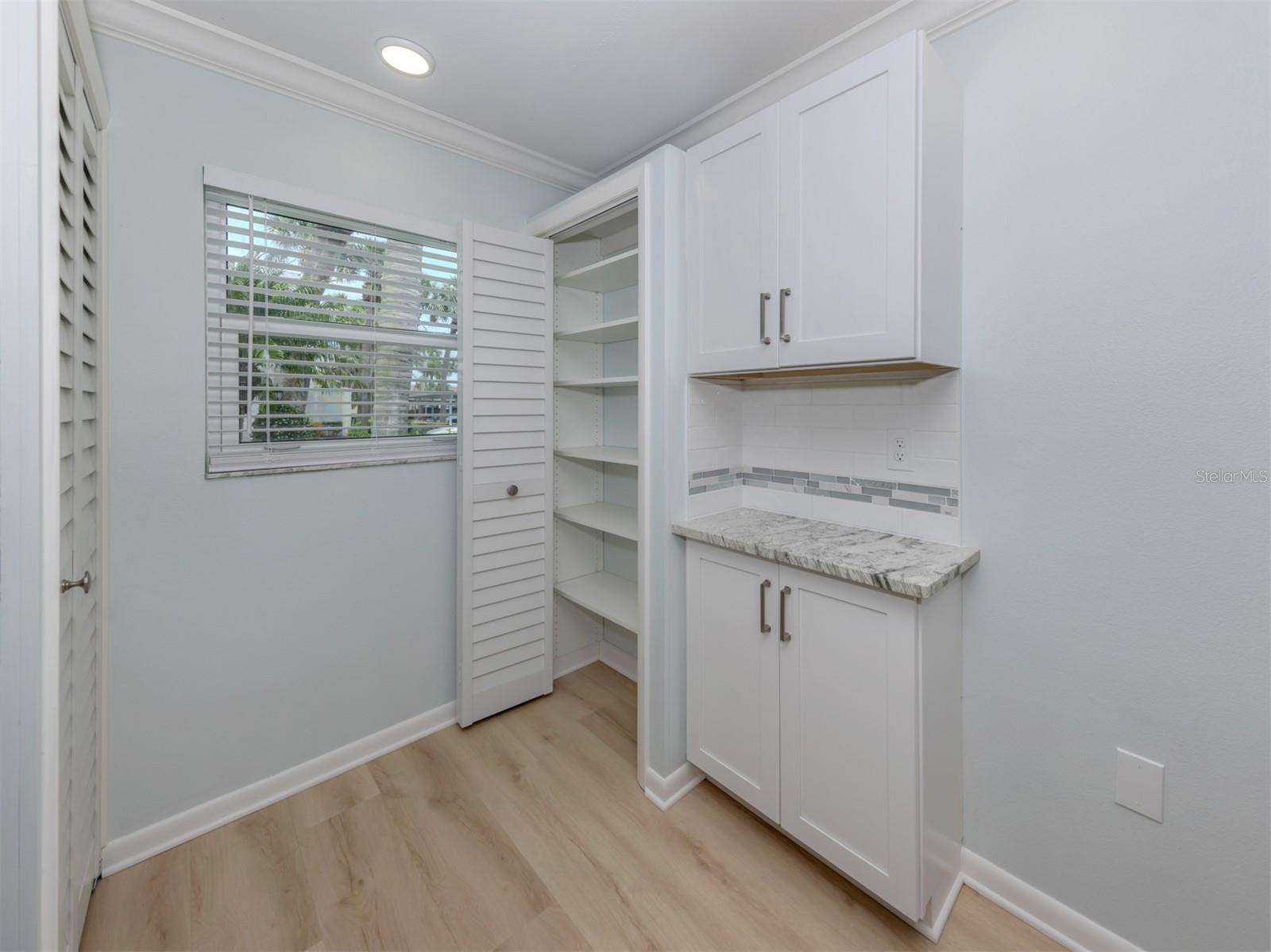 Image 22 of 60 For 758 Village Circle 106