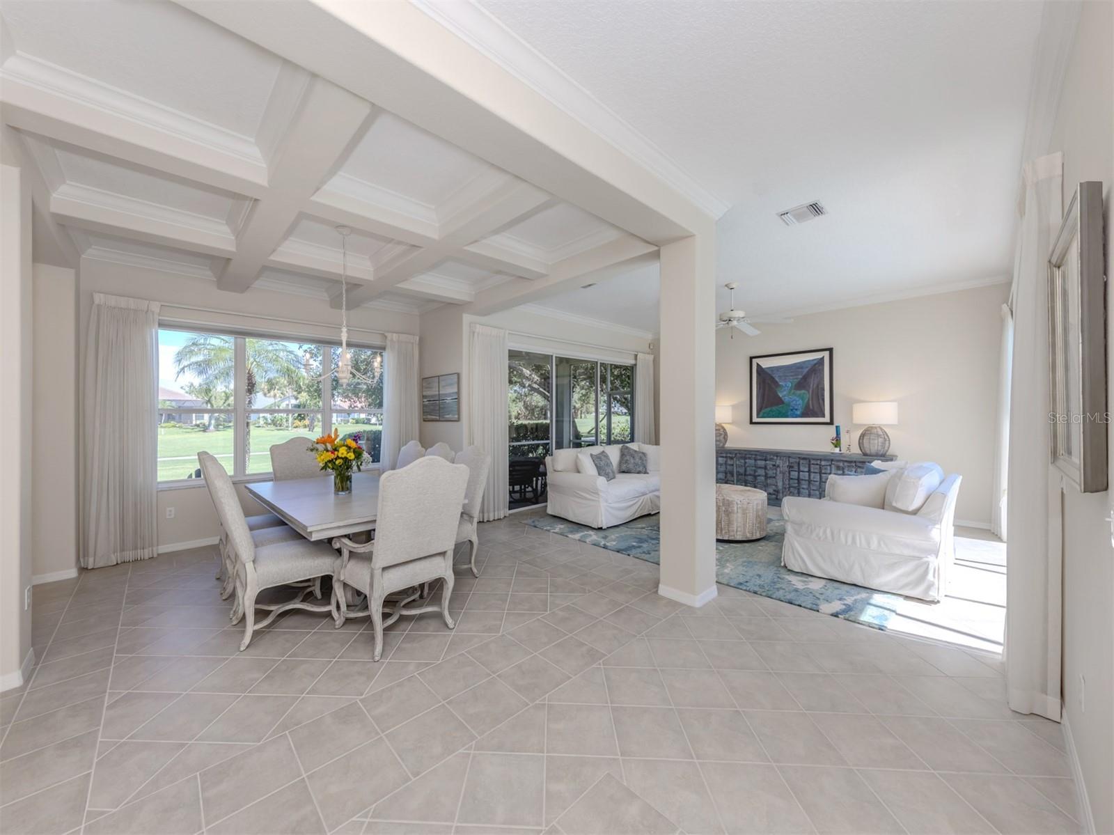Image 11 of 70 For 396 Lansbrook Drive