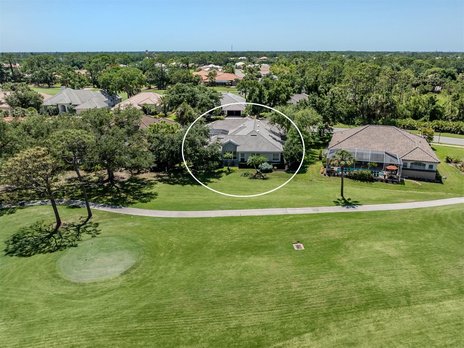 Image 38 of 70 For 396 Lansbrook Drive