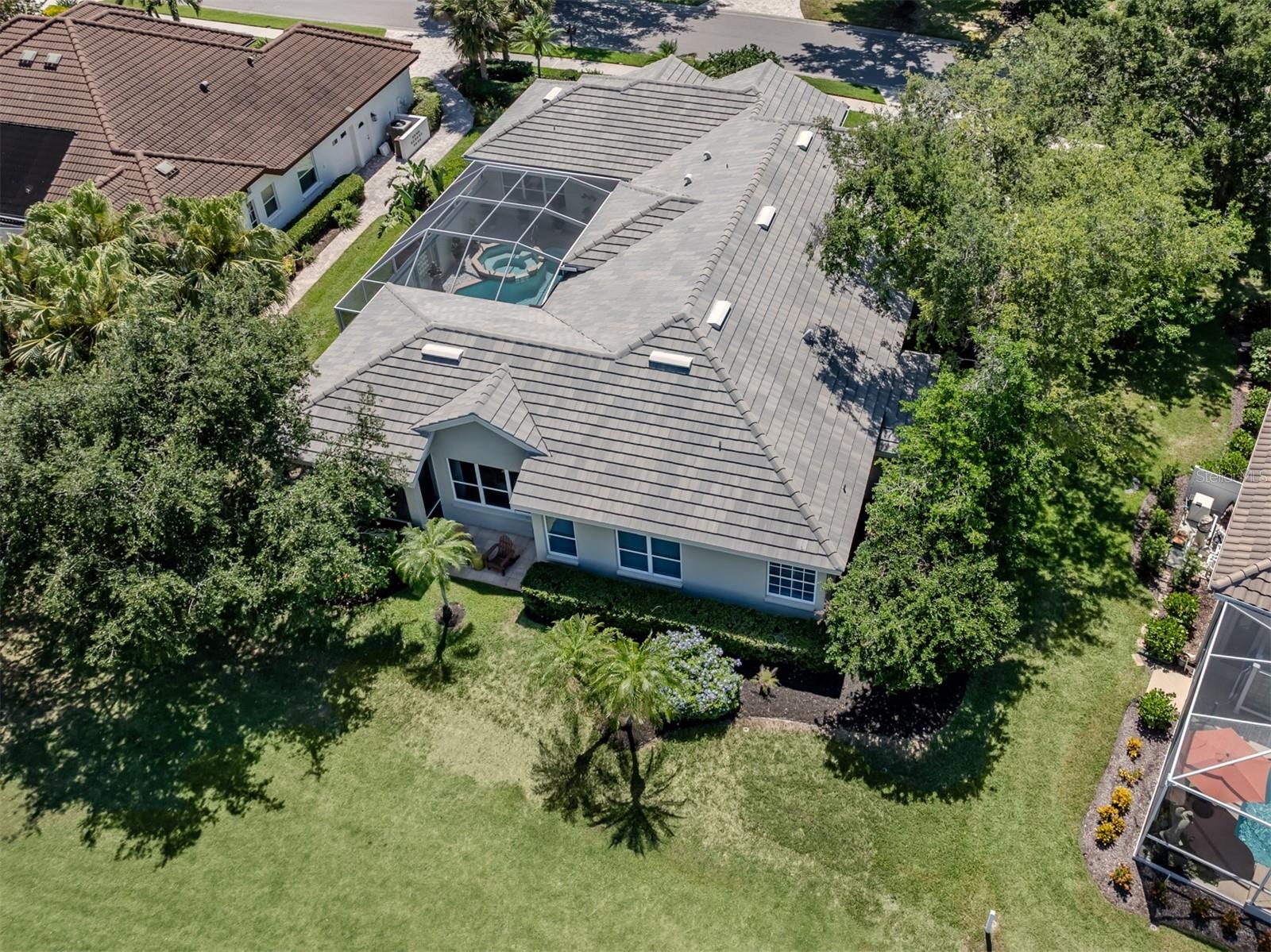Image 39 of 70 For 396 Lansbrook Drive