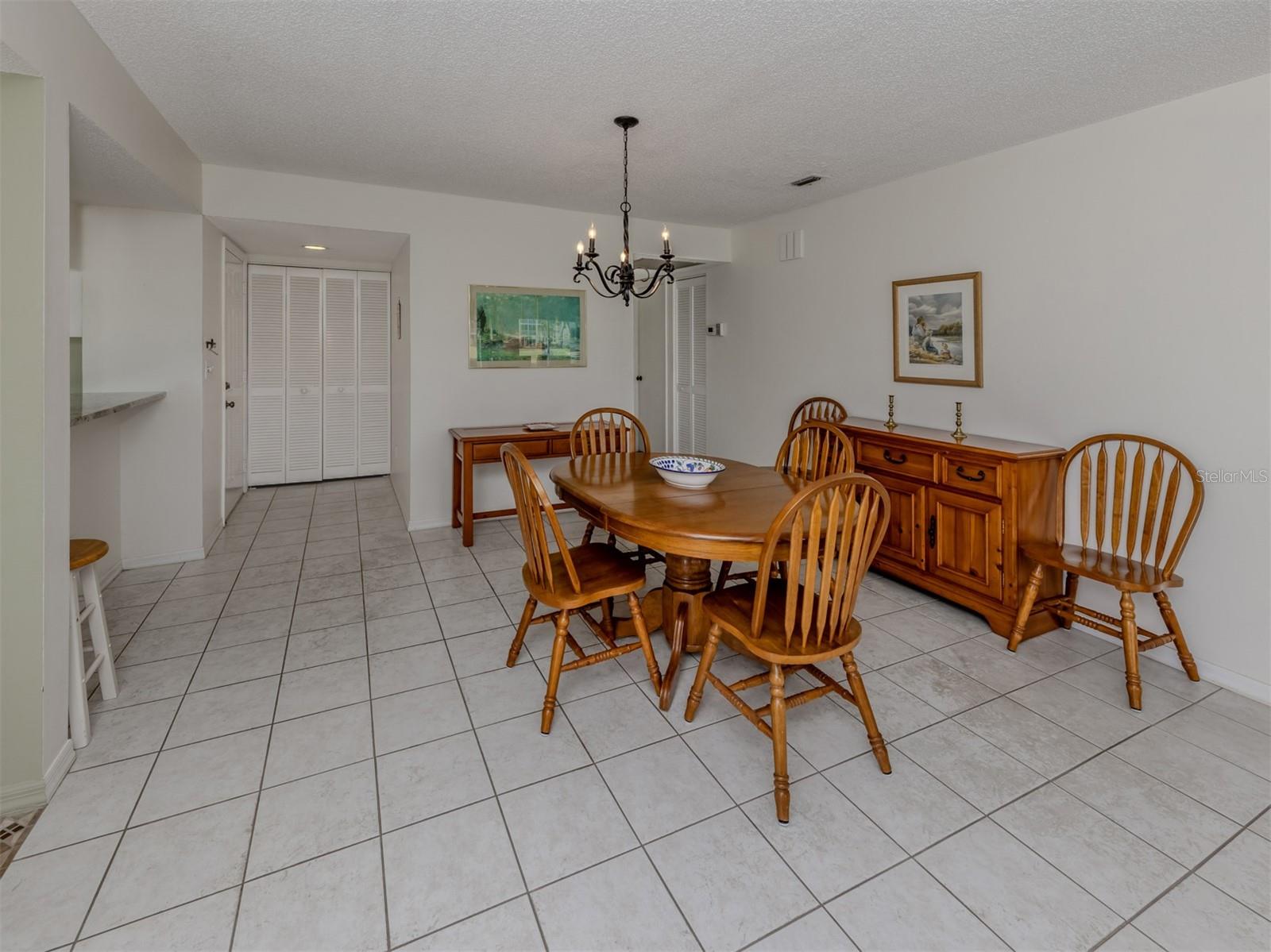Image 12 of 85 For 232 Cerromar Way 38