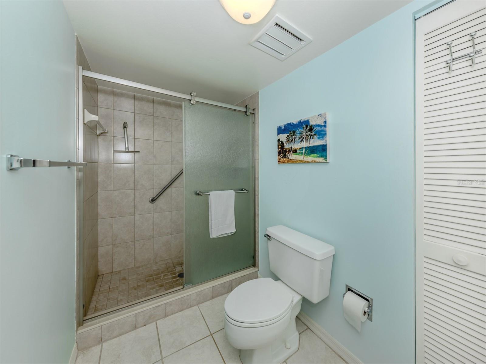 Image 21 of 85 For 232 Cerromar Way 38