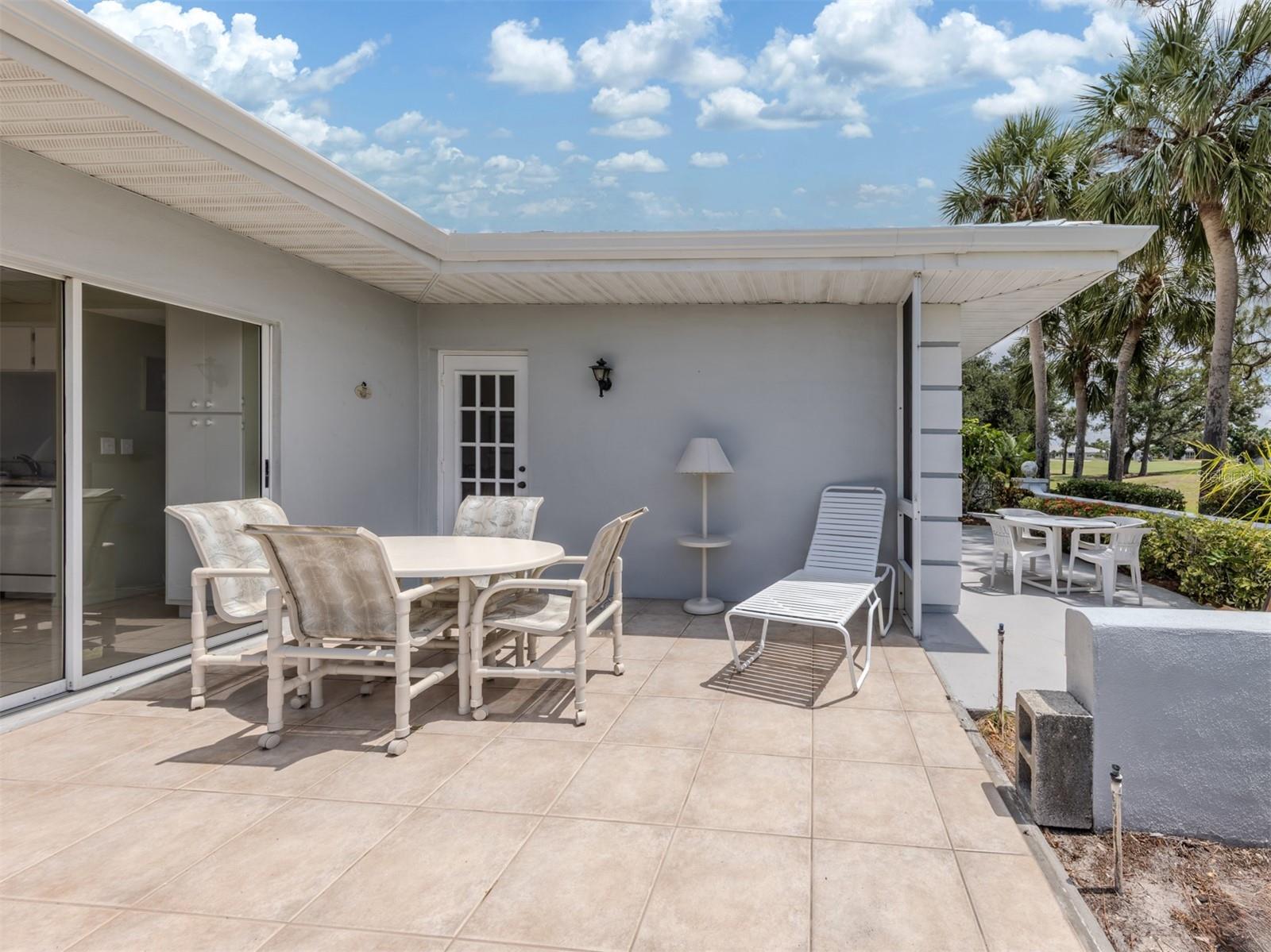 Image 27 of 85 For 232 Cerromar Way 38