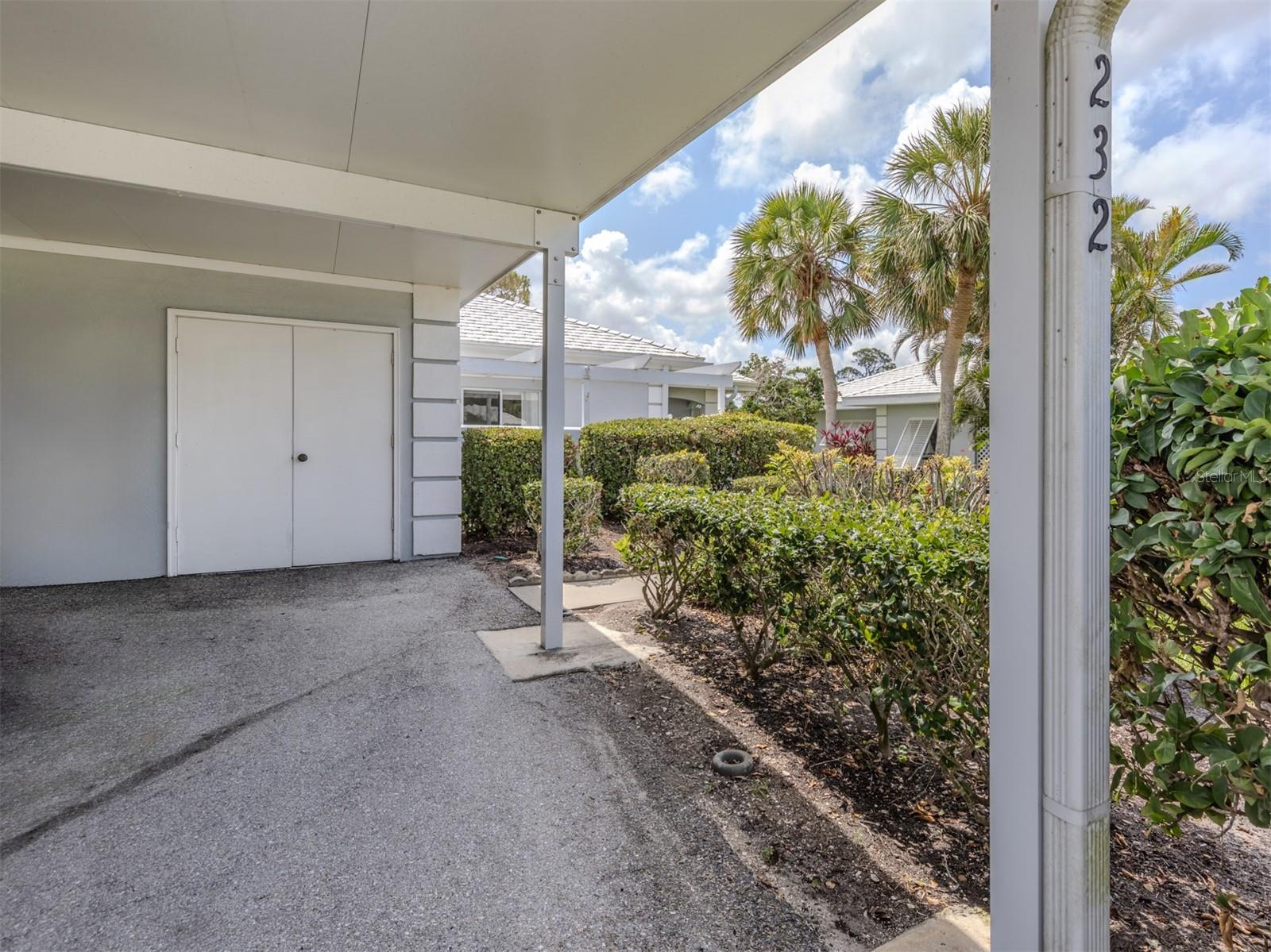Image 29 of 85 For 232 Cerromar Way 38