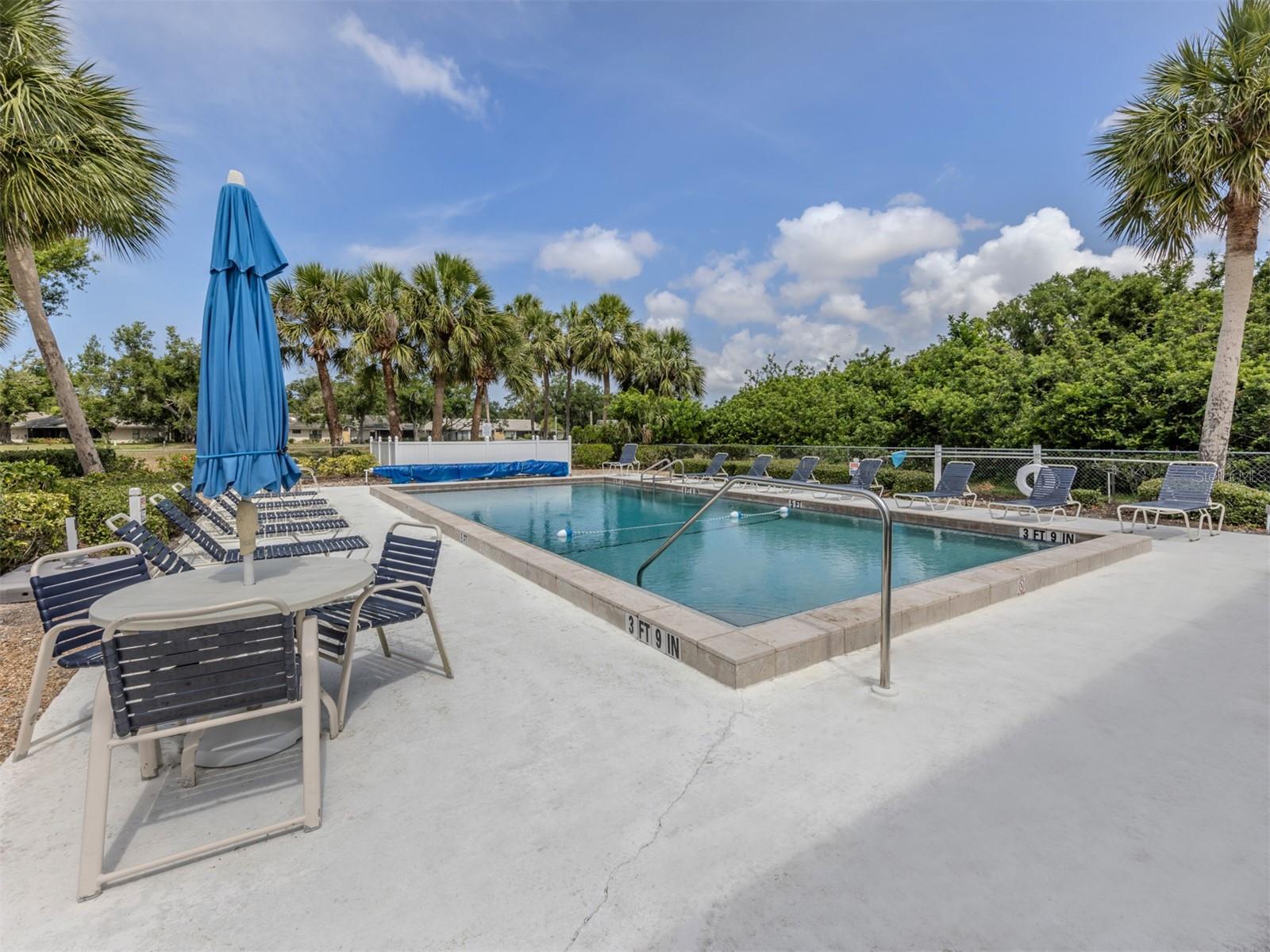 Image 33 of 85 For 232 Cerromar Way 38