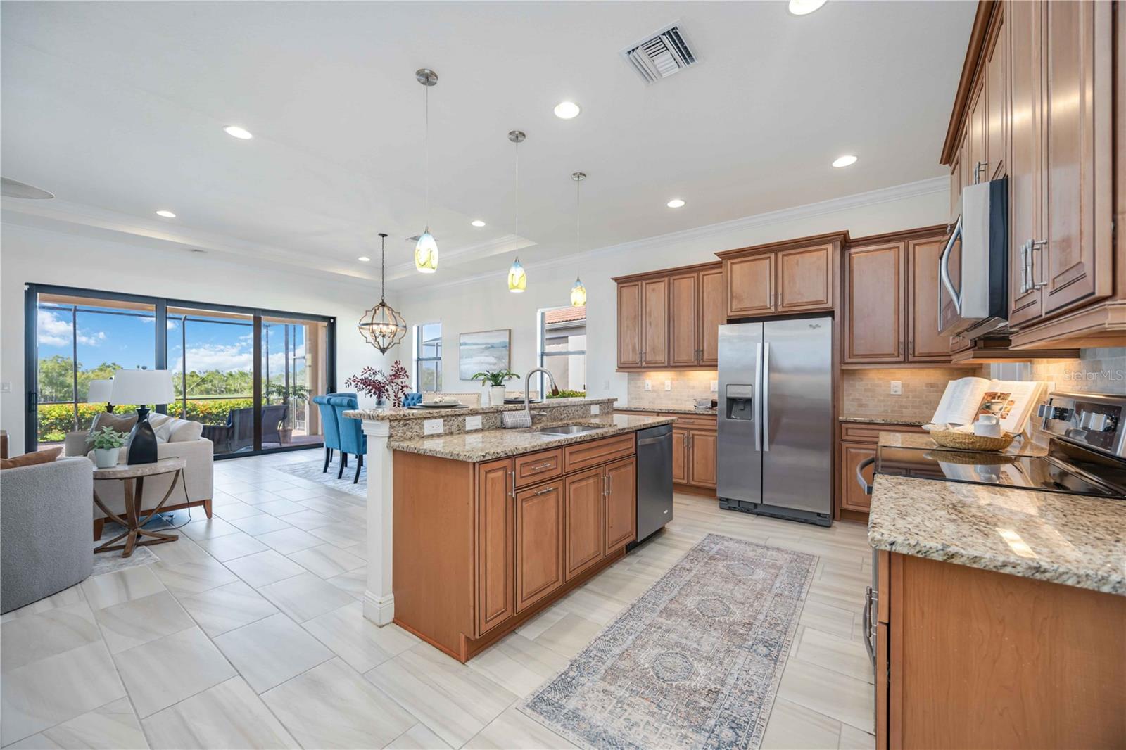 Image 13 of 77 For 23493 Copperleaf Drive