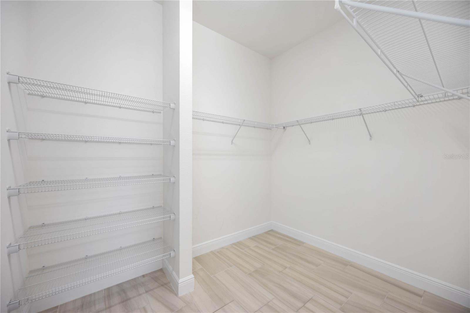 Image 26 of 77 For 23493 Copperleaf Drive