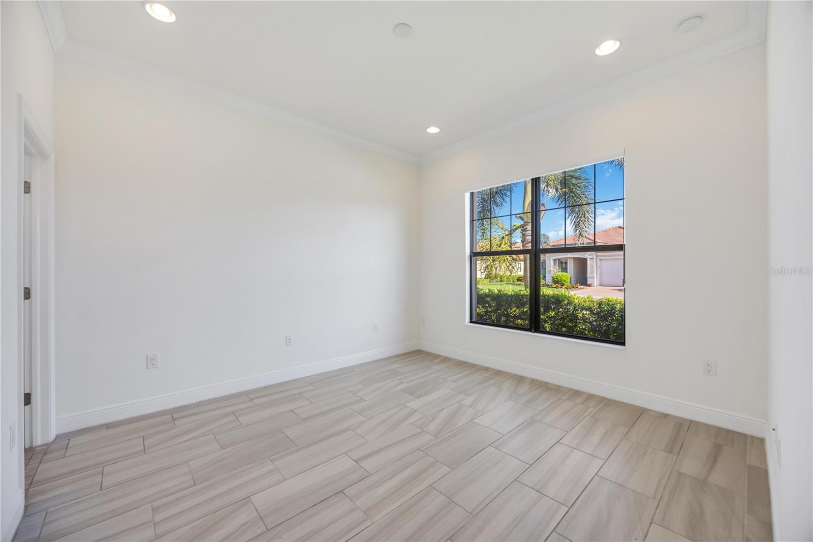 Image 35 of 77 For 23493 Copperleaf Drive