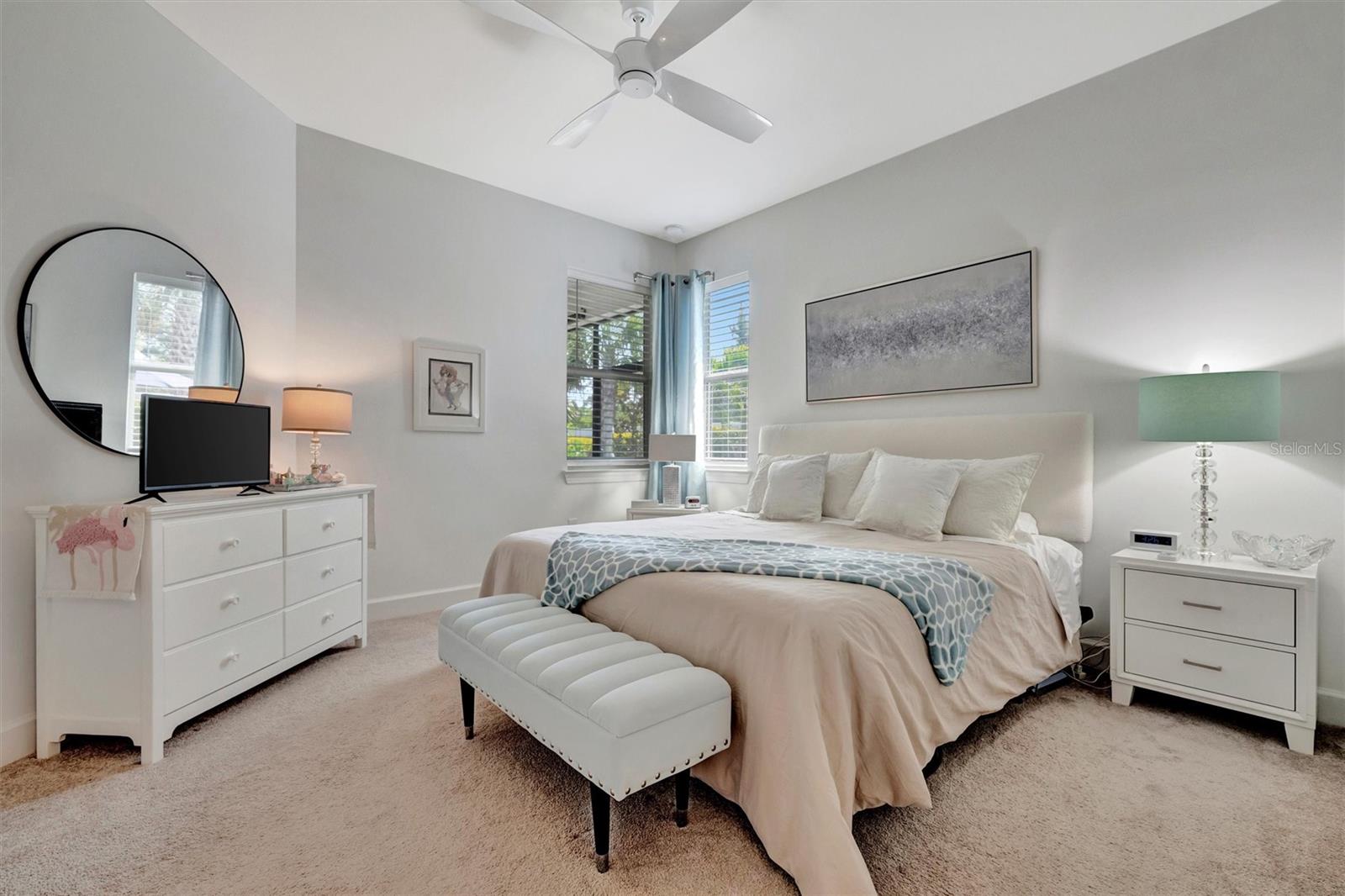 Image 21 of 59 For 25069 Pearl Lake Circle