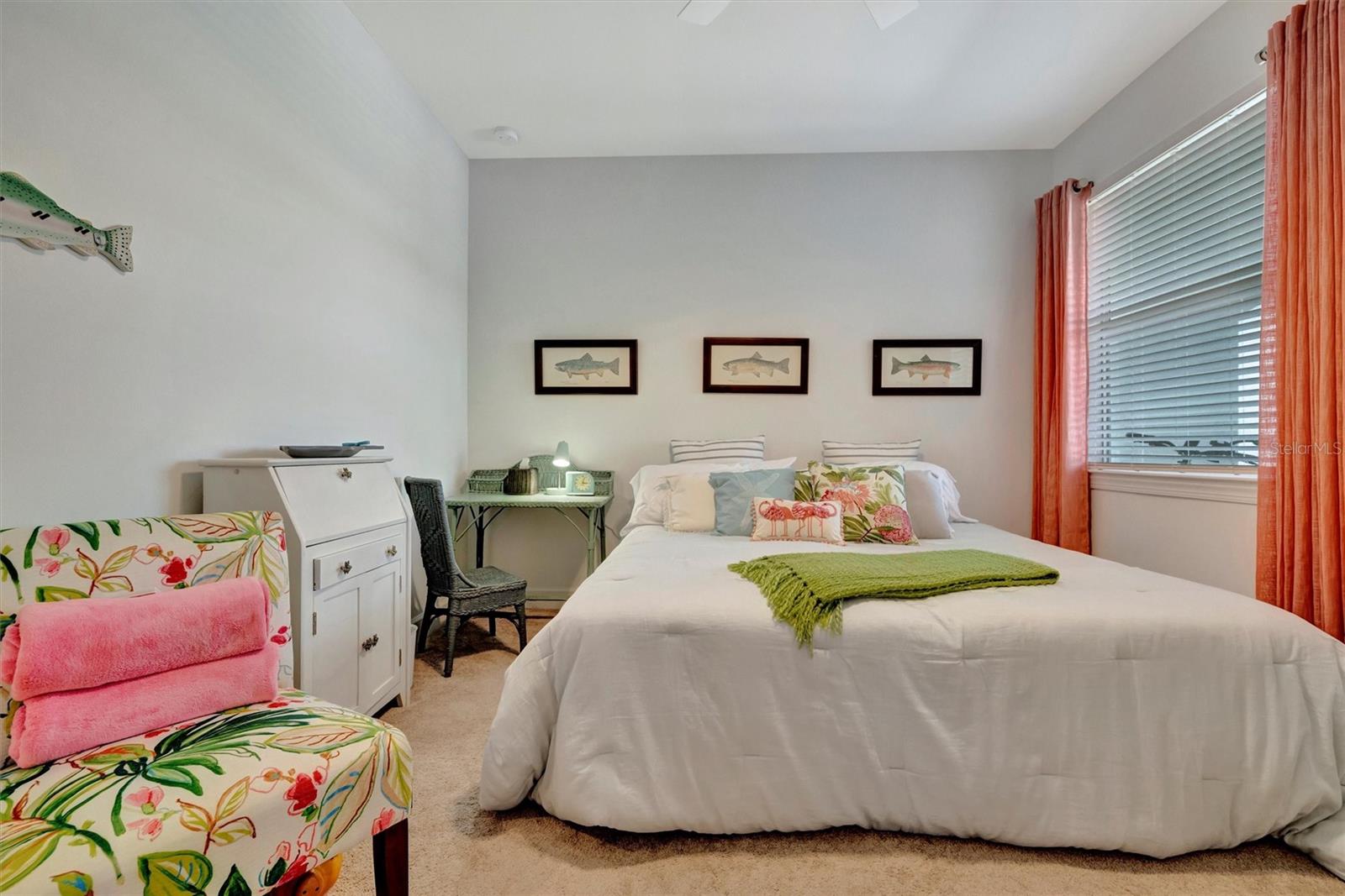 Image 25 of 59 For 25069 Pearl Lake Circle
