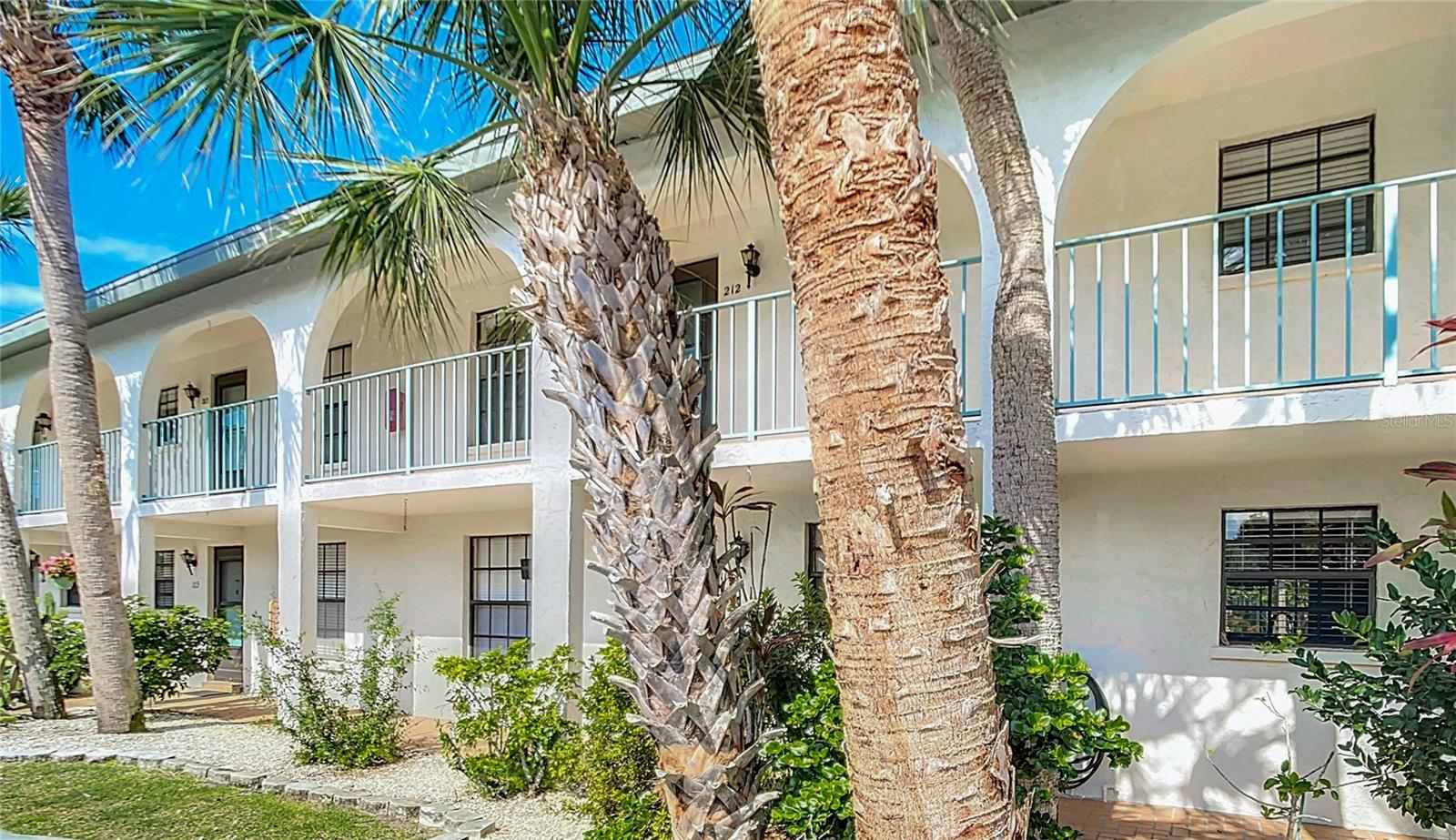 Image 2 of 23 For 1730 Manasota Beach Road 212