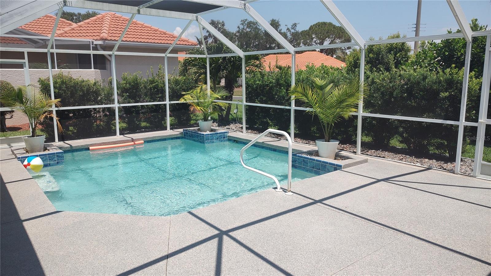 Image 23 of 31 For 4835 Jacaranda Heights Drive