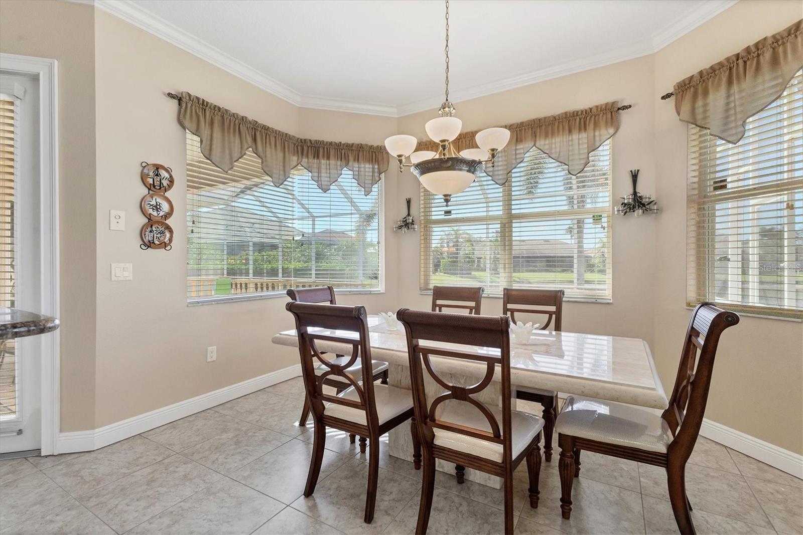 Image 15 of 42 For 4403 Via Del Villetti Drive