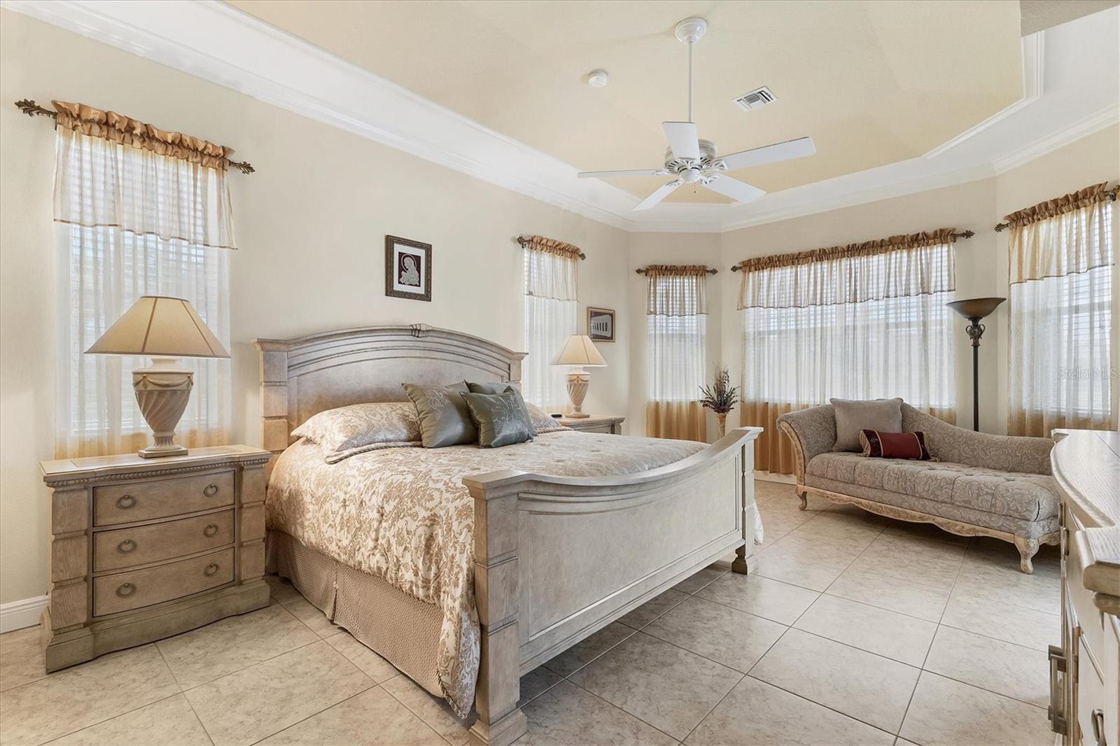 Image 16 of 42 For 4403 Via Del Villetti Drive